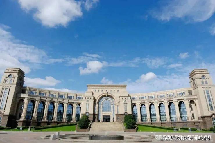 保利珺园【官方认证】售楼处电话_保利珺园官方营销中心24小时热线楼盘测评+最新房价-楼盘详情-配套-电话(图4)