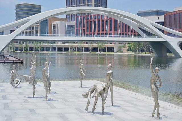 专家谈AI时代自主生态：开源鸿蒙如何破局(图3)