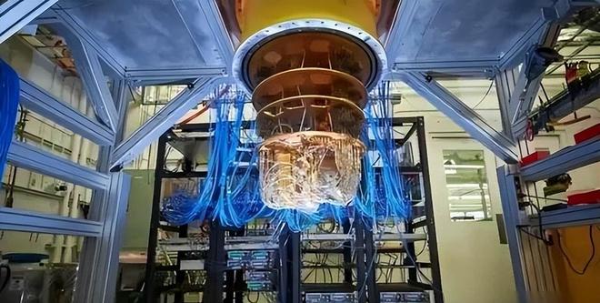 一夜暴涨美国再度突破芯片世界难题中国还能追赶上吗？(图4)