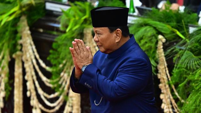 印尼爆发大规模抗议当地华人：多位政要住宅被洗劫(图4)