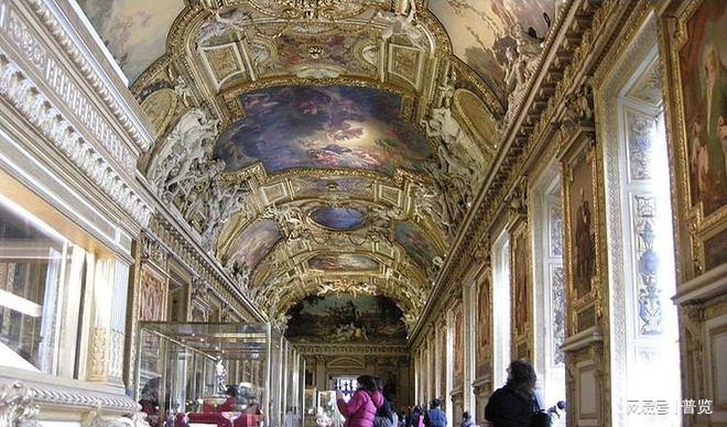 DNA比对立大功！卢浮宫盗窃案两名嫌犯落网同伙仍在逃？(图7)